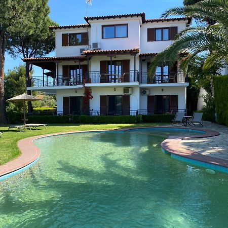 Villa Xanthippi Agia Paraskevi  Luaran gambar