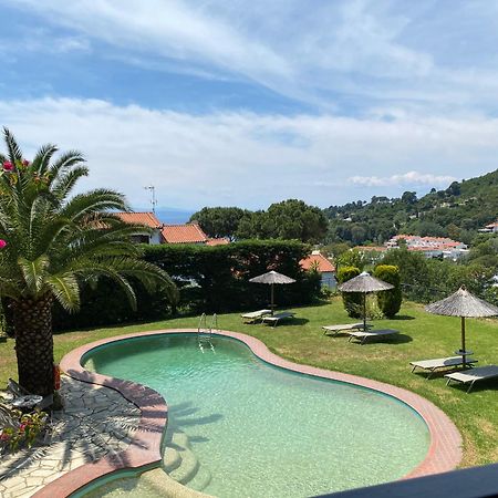 Villa Xanthippi Agia Paraskevi  Luaran gambar