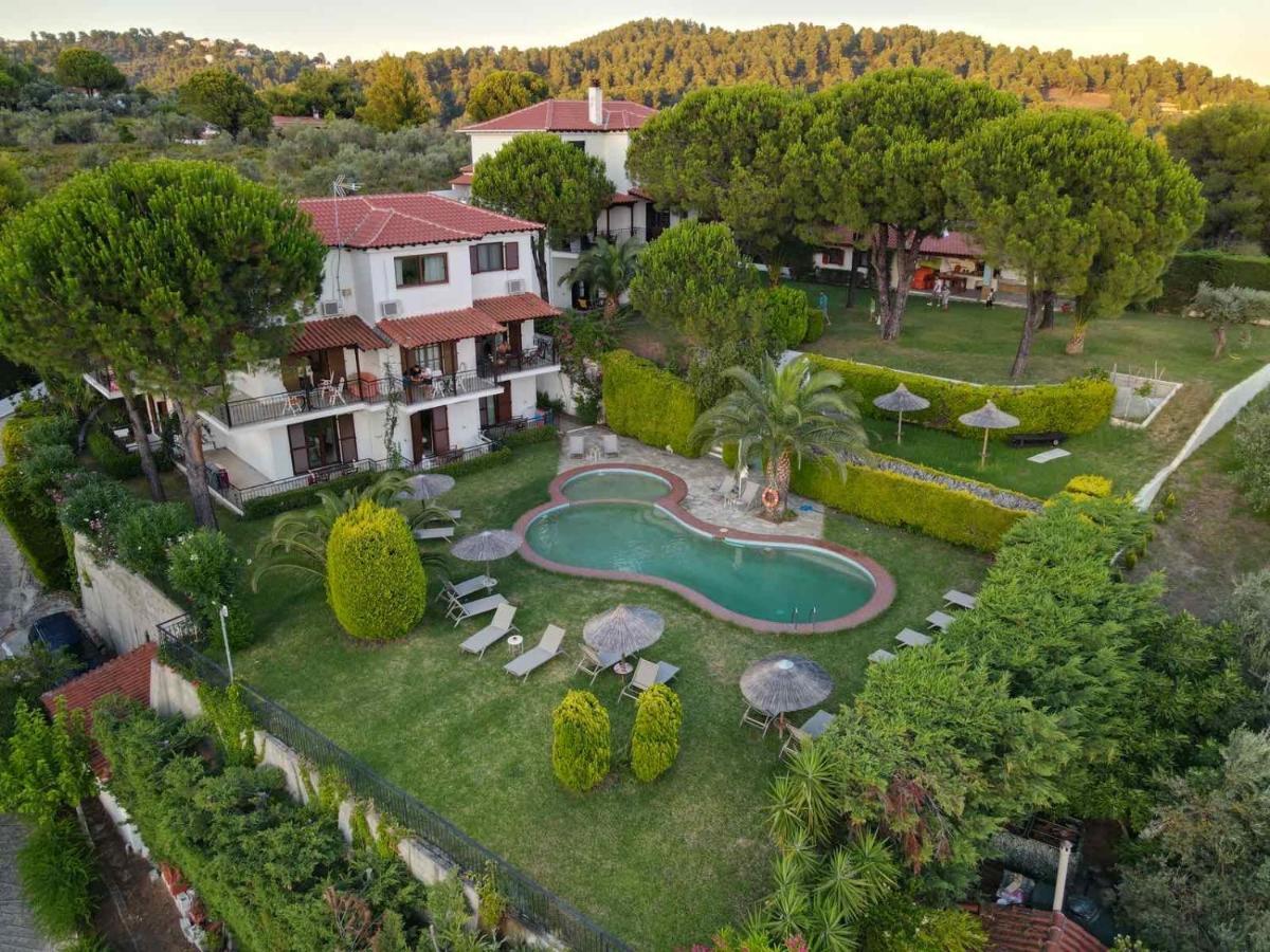 Villa Xanthippi Agia Paraskevi  Luaran gambar