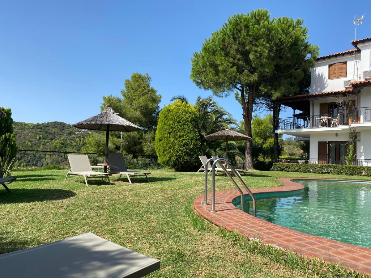 Villa Xanthippi Agia Paraskevi  Luaran gambar